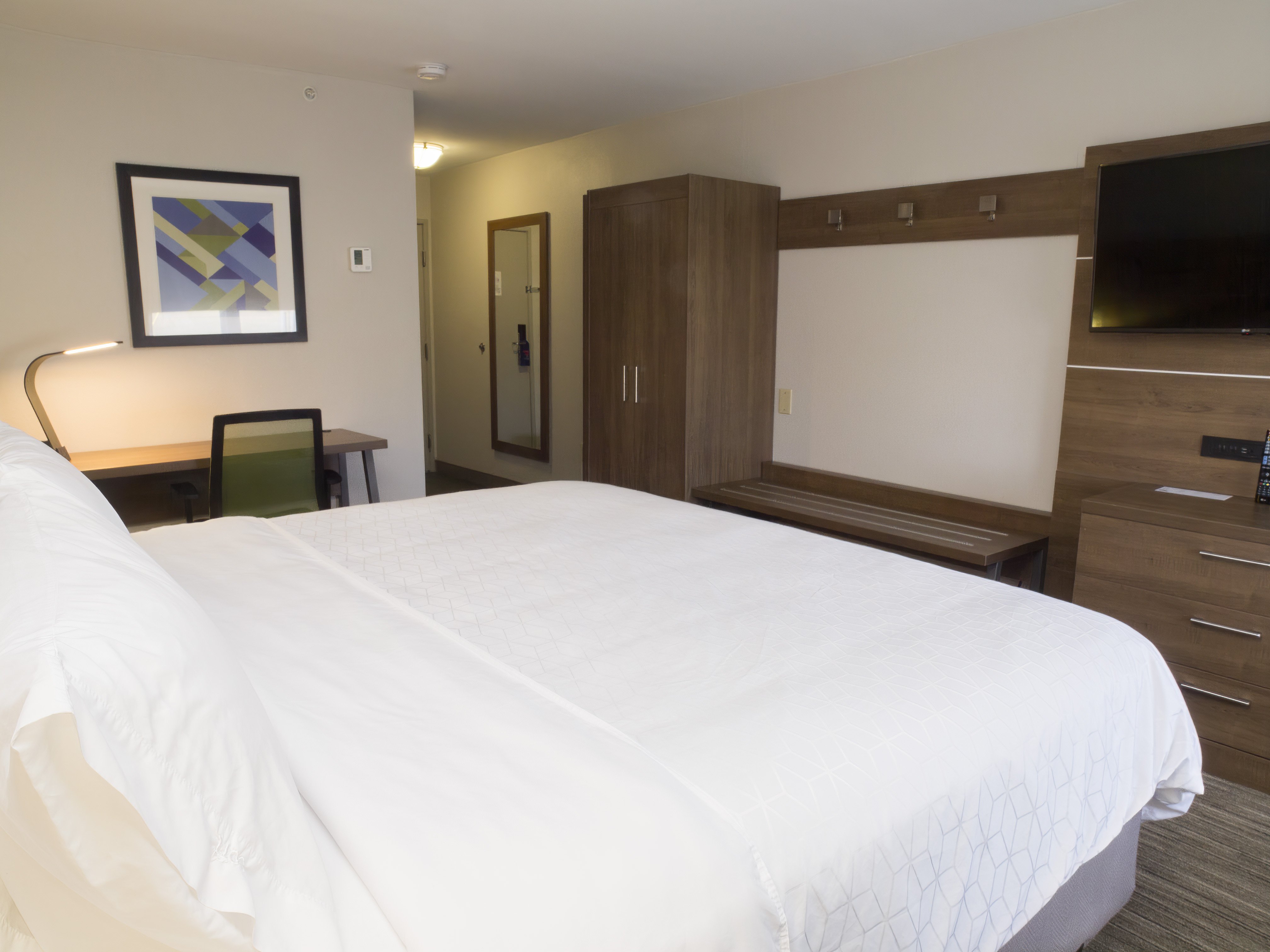 holiday inn express hotel and suites madison by ihg