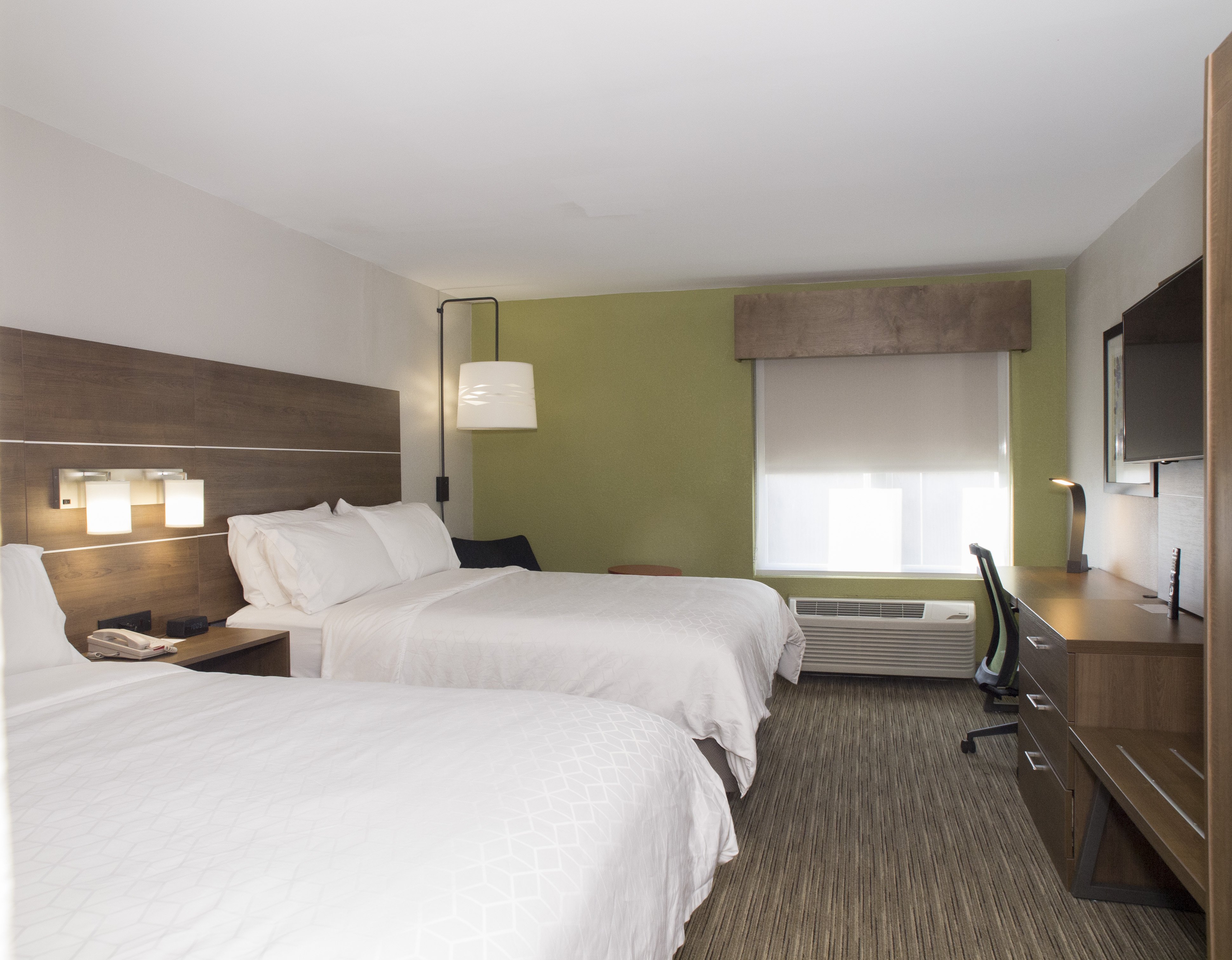 holiday inn express hotel and suites madison by ihg
