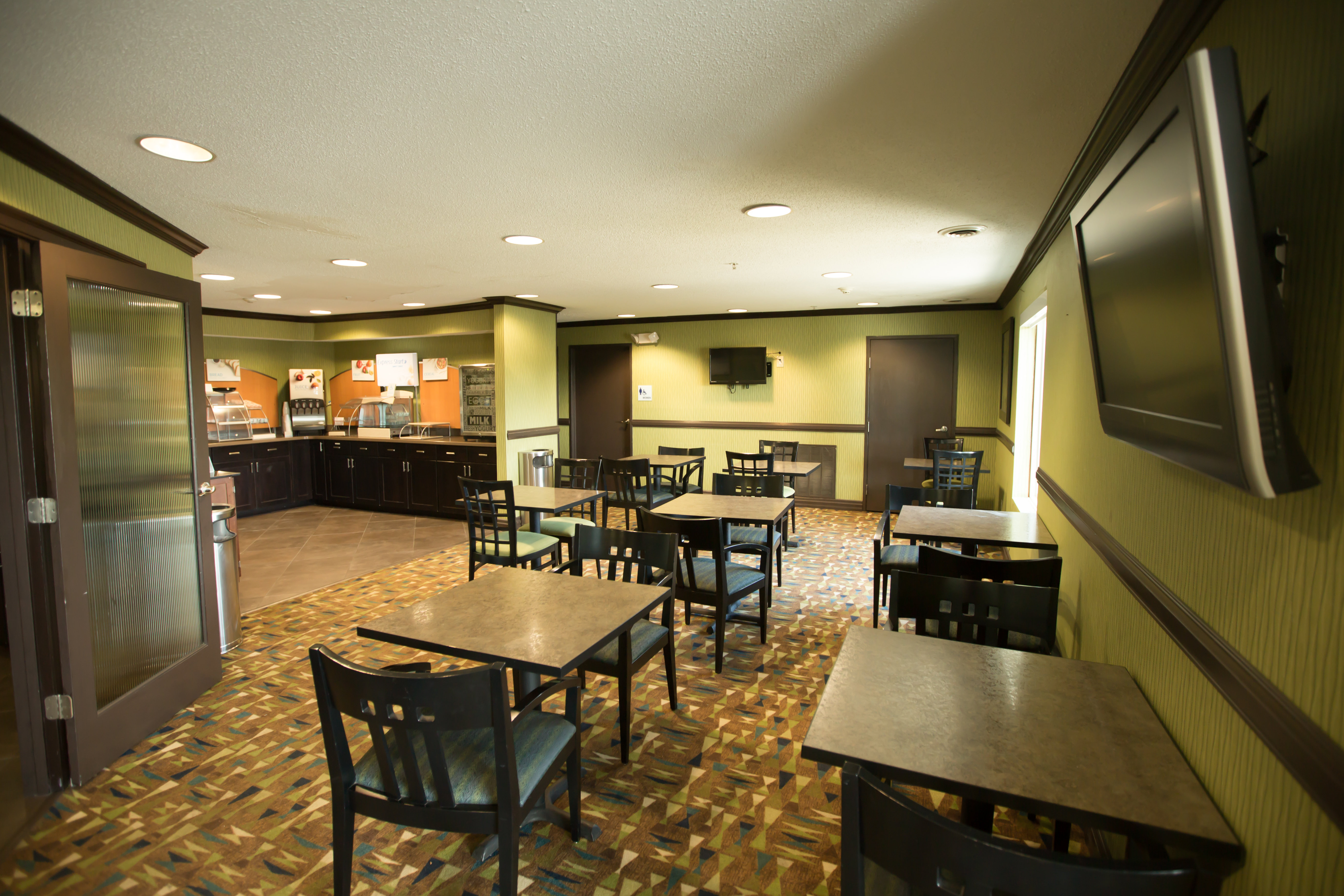 holiday inn express hotel and suites madison by ihg