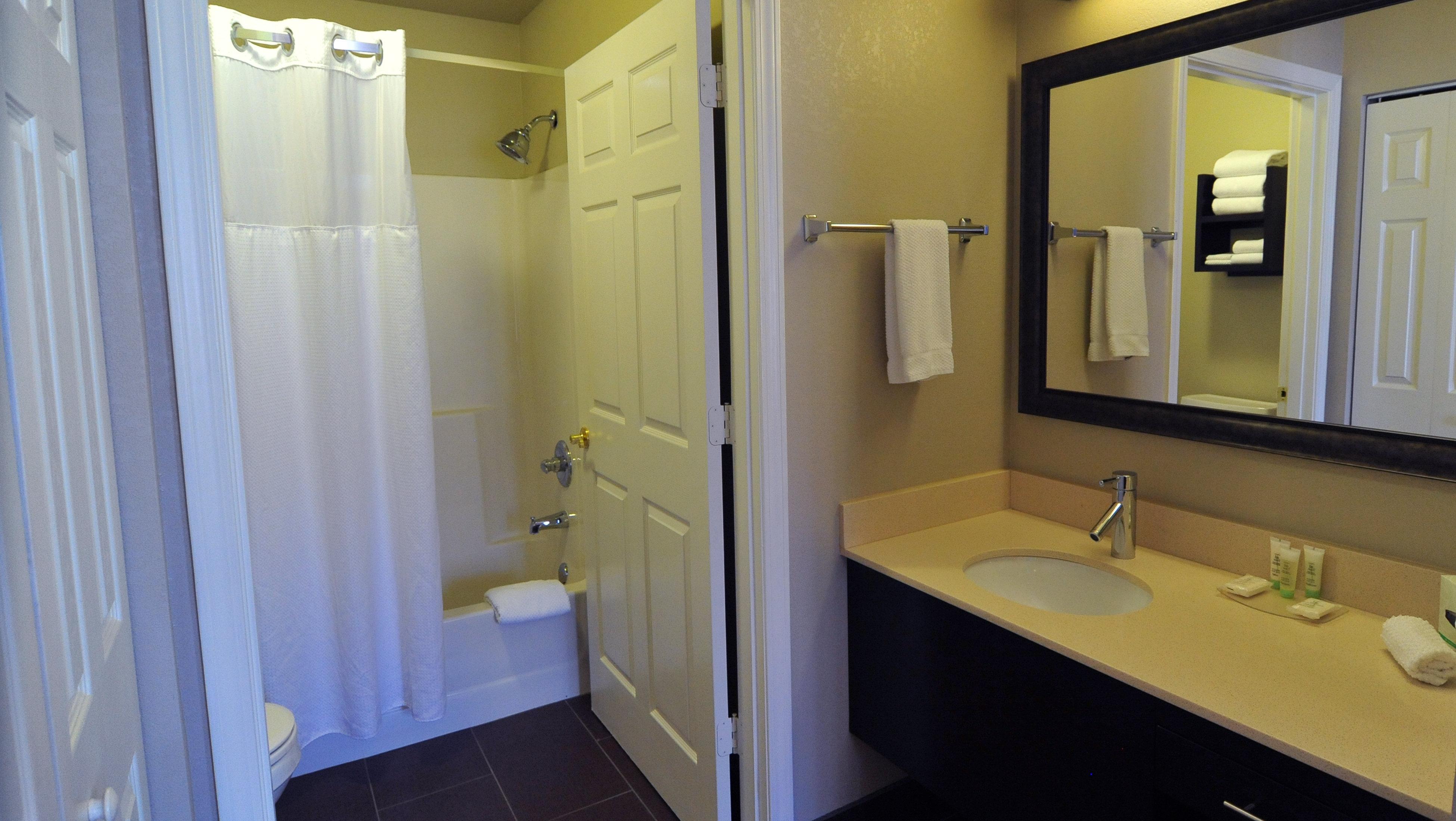 staybridge suites chicago oakbrook terrace by ihg