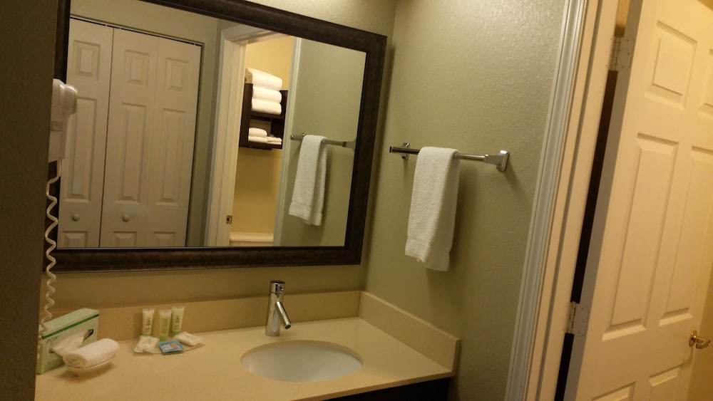 staybridge suites chicago oakbrook terrace by ihg