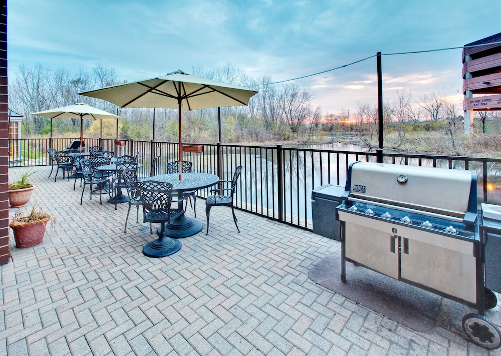 staybridge suites chicago oakbrook terrace by ihg