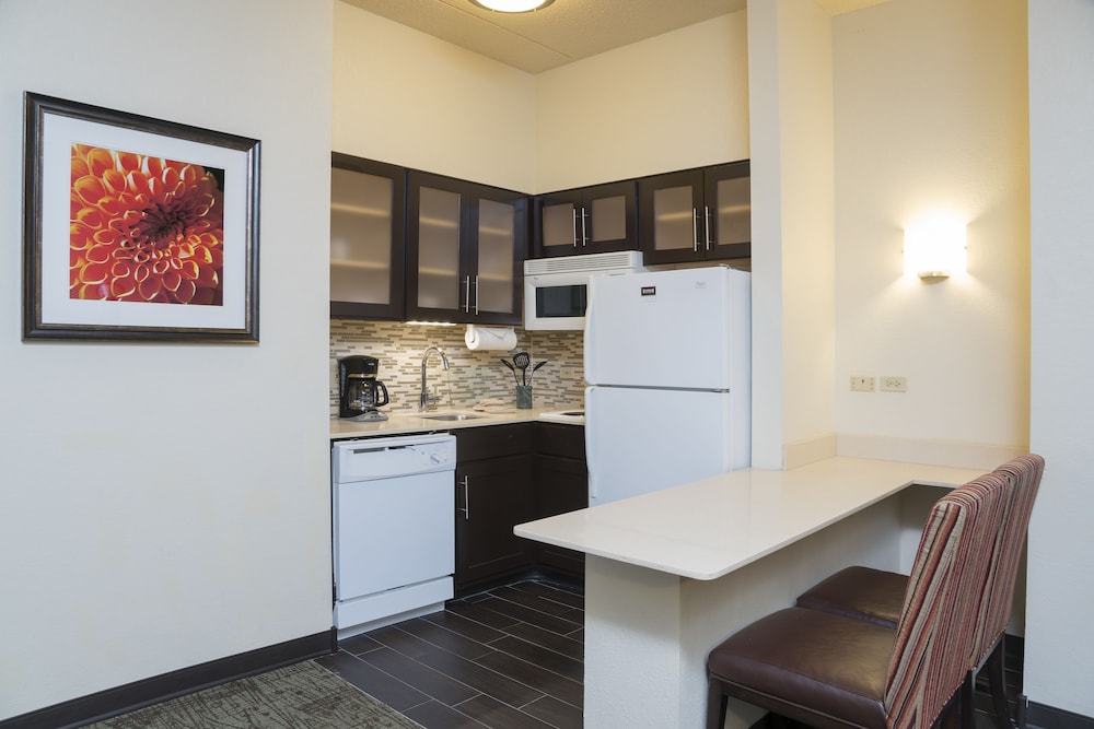 staybridge suites chicago oakbrook terrace by ihg