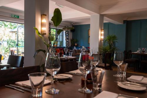 the crown inn at burnham beeches