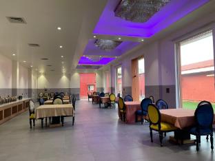 Sahib Farms And Resorts,,3 star