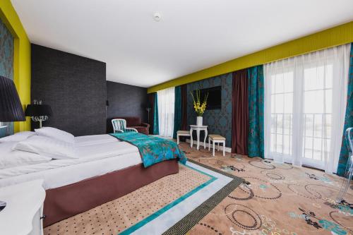 lamberton hotel