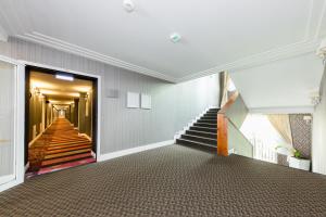 lamberton hotel
