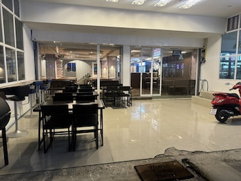 Yok Guesthouse Jomtien,,5 star