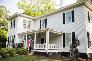 the trott house inn
