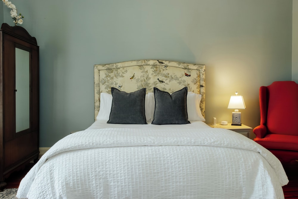 the trott house inn