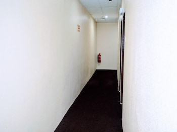 Hotel O Gest Inn,,2 star