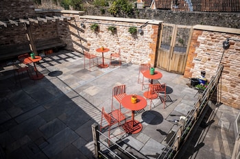 The Sheep And Penguin,,3 star