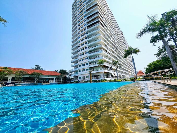 view talay 5 jomtien beachfront