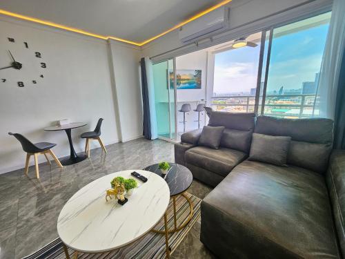 view talay 5 jomtien beachfront