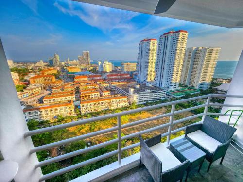 view talay 5 jomtien beachfront