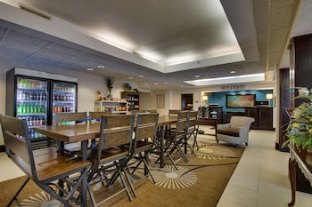 greenfield inn and suites owensboro ky airport