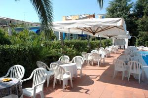 hotel seven residence