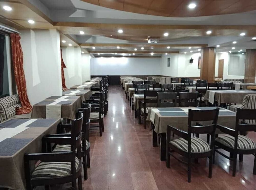 royal grand by skua world