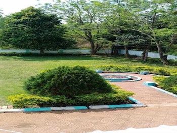 chandrika guest house