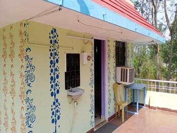 chandrika guest house