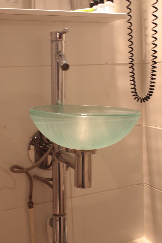 hotel hauteville opera