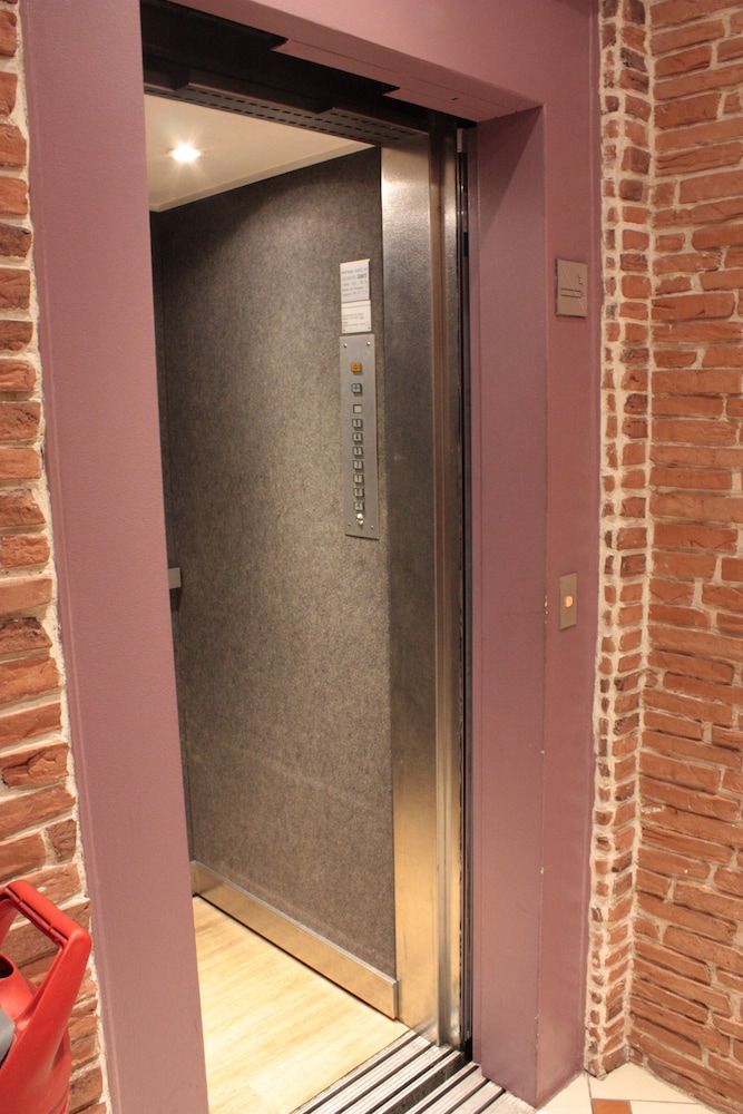 hotel hauteville opera