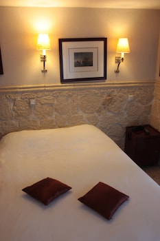 hotel hauteville opera