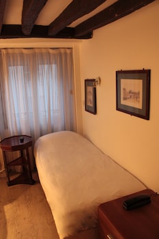 hotel hauteville opera