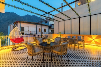 the social stays rishikesh