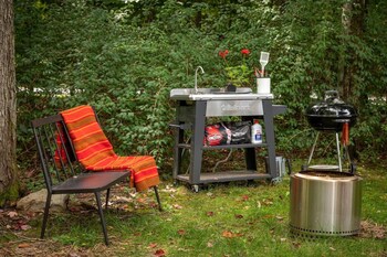 Poconos Retreat A Vintage Gem,121 Fairway Drive,2 star