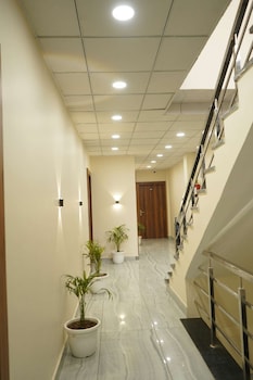 maharaja hotel and restaurant