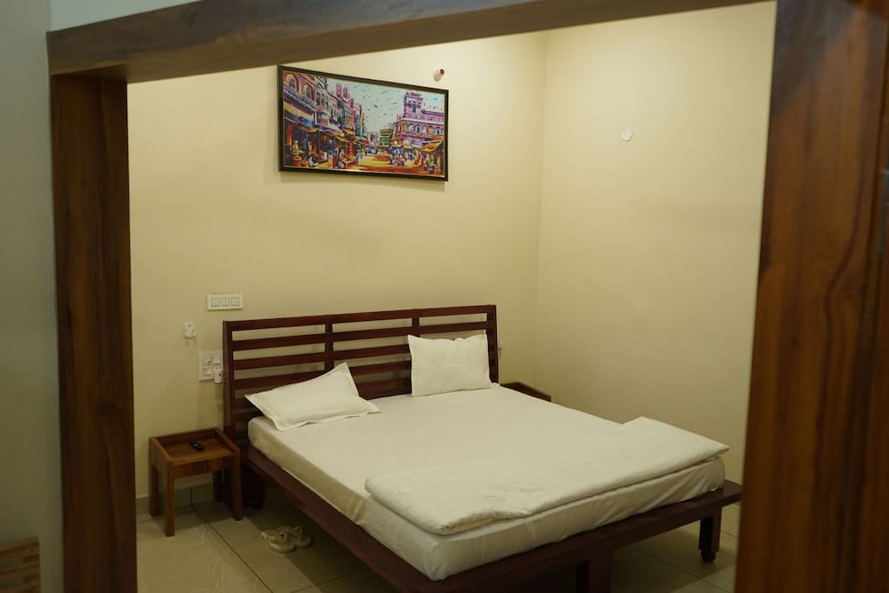 maharaja hotel and restaurant