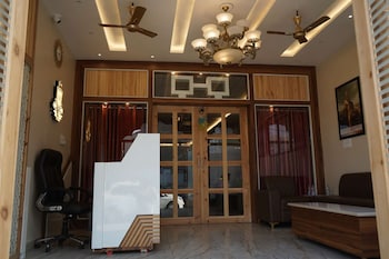 maharaja hotel and restaurant