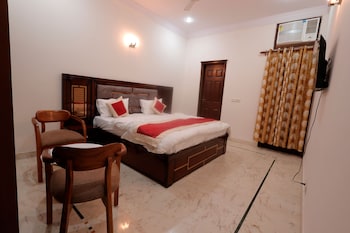 room in bandb bed and breakfast cum home stay