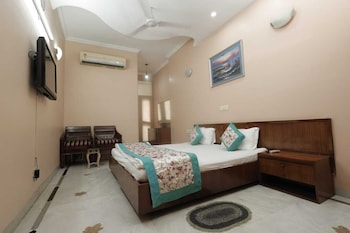 room in bandb bed and breakfast cum home stay