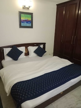 room in bandb bed and breakfast cum home stay