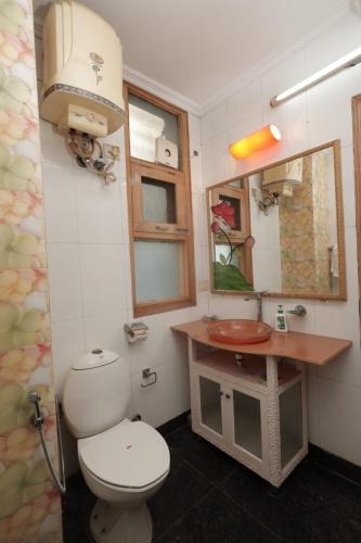 room in bandb bed and breakfast cum home stay