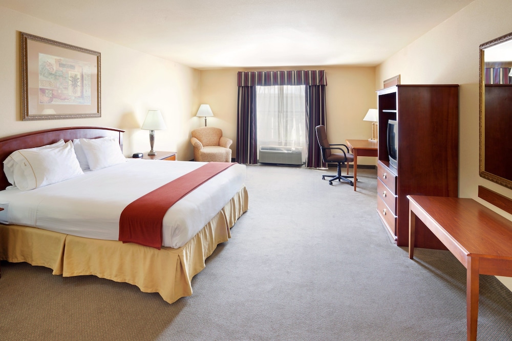 holiday inn express hotel and suites kerrville by ihg