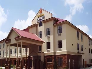 holiday inn express hotel and suites kerrville by ihg