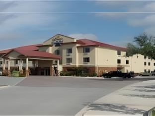 holiday inn express hotel and suites kerrville by ihg