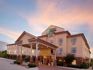 holiday inn express hotel and suites kerrville by ihg