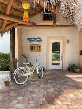 sunset cove beach resort