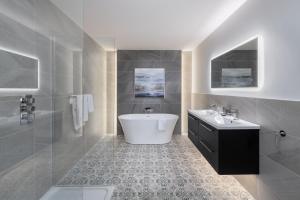 killarney heights hotel