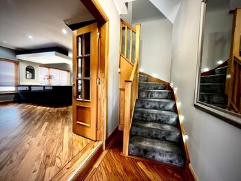 The Cottage At The Vu,,4 star