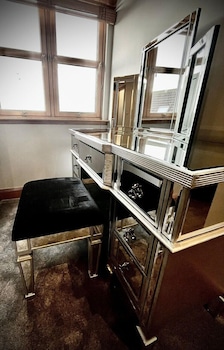 The Cottage At The Vu,,4 star