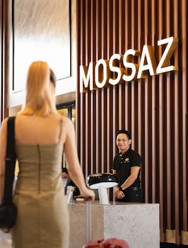 mossaz mana mana suites kuala lumpur