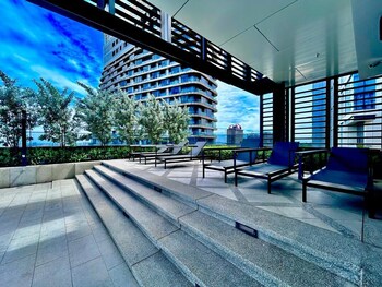 mossaz mana mana suites kuala lumpur