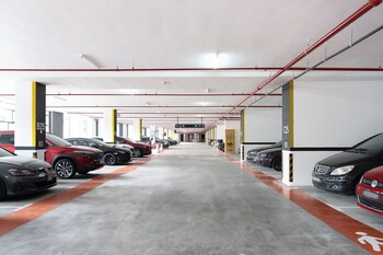 mossaz mana mana suites kuala lumpur