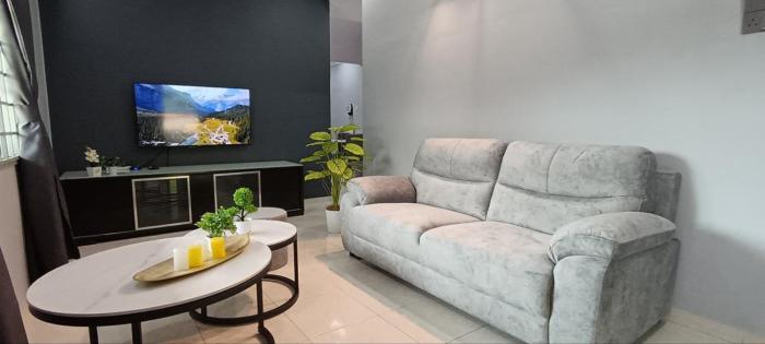 ipoh garden east homestay by grab a stay