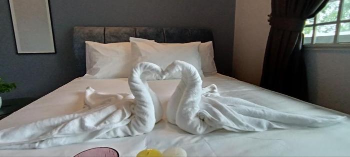 ipoh garden east homestay by grab a stay